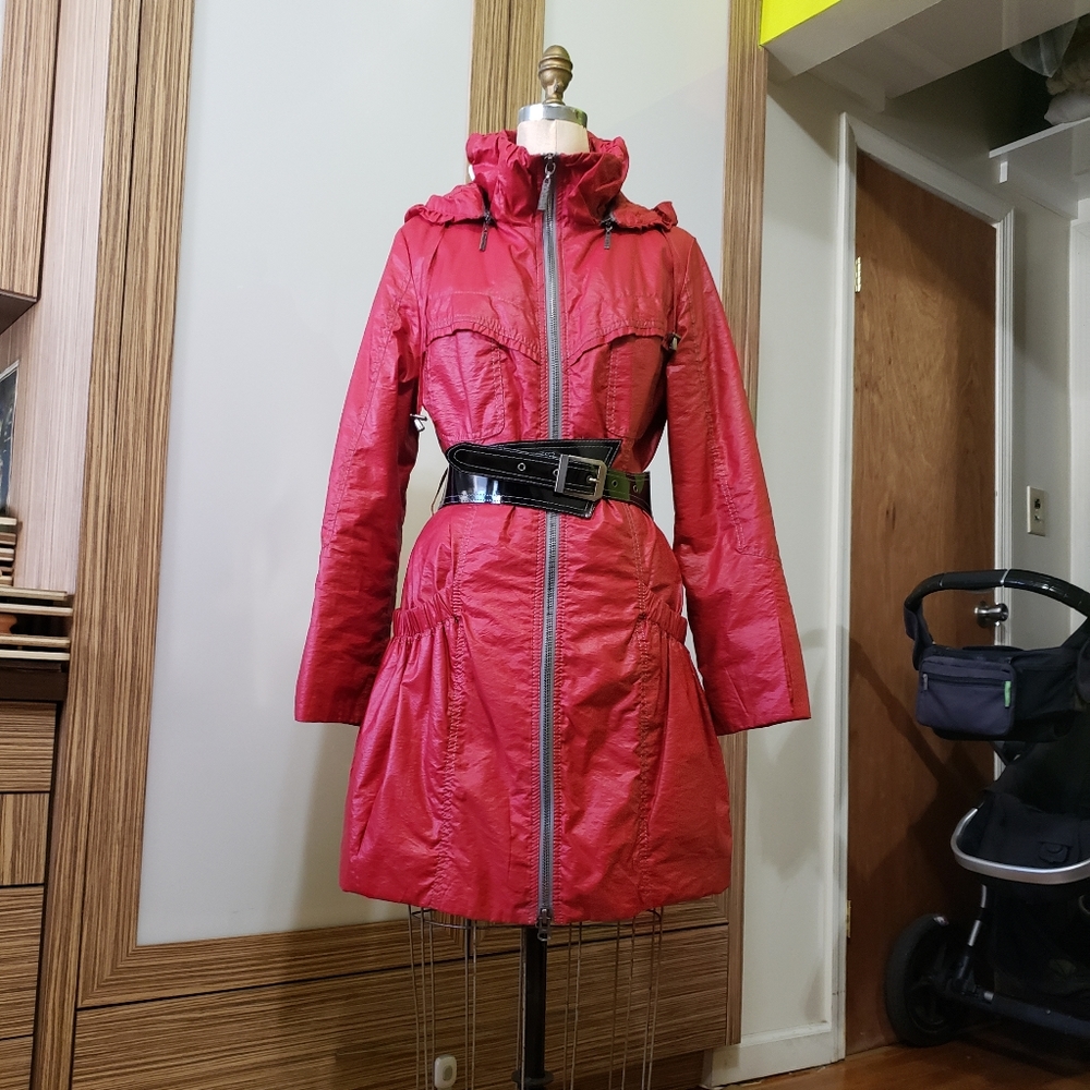 Rain coat size 4-6 or M or 44
